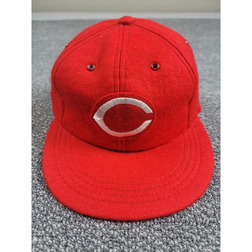 MLB Vintage Cincinnati Reds Hat Medium Red White Plain Logo Fitted Cap Wool 60's